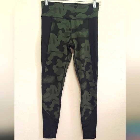 Calvin Klein Leggings Camo Print Performance Wick Size S - Picture 4 of 7